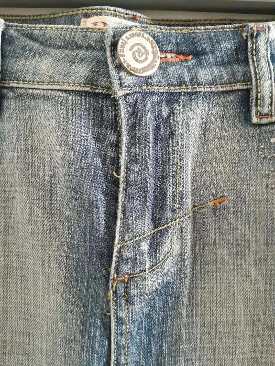 Jupe en jeans, taille L (40) Marque Revers jeans – photo 3